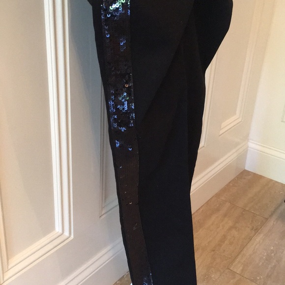 Karen Millen Black Jeans with size sequins - Picture 4 of 4